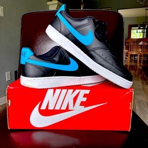 Nike vision court low top